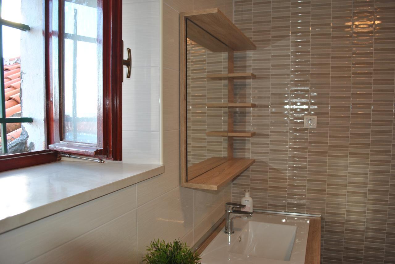 Apartment On The Square Макарска Екстериор снимка
