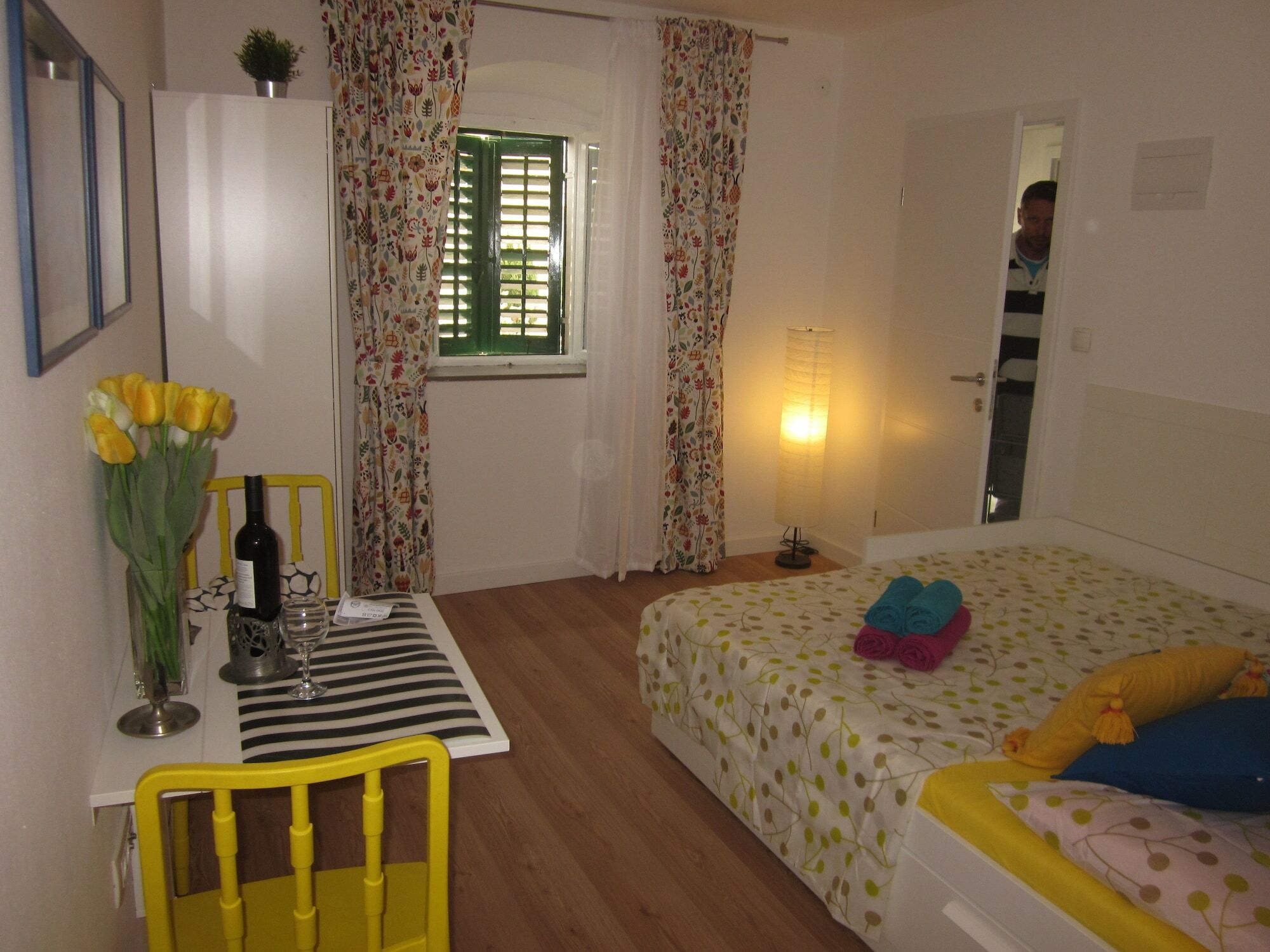 Apartment On The Square Макарска Екстериор снимка